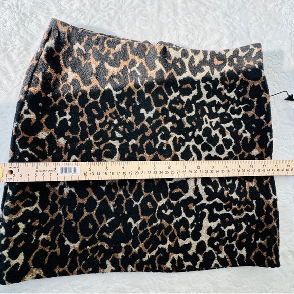 Noisy May. Size small - Picture 15 of 16